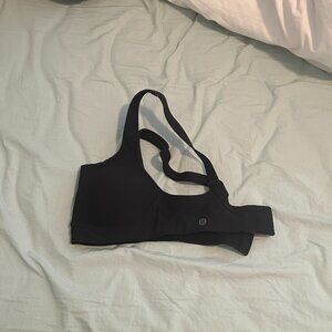Lululemon Run Times Bra in 32C and black